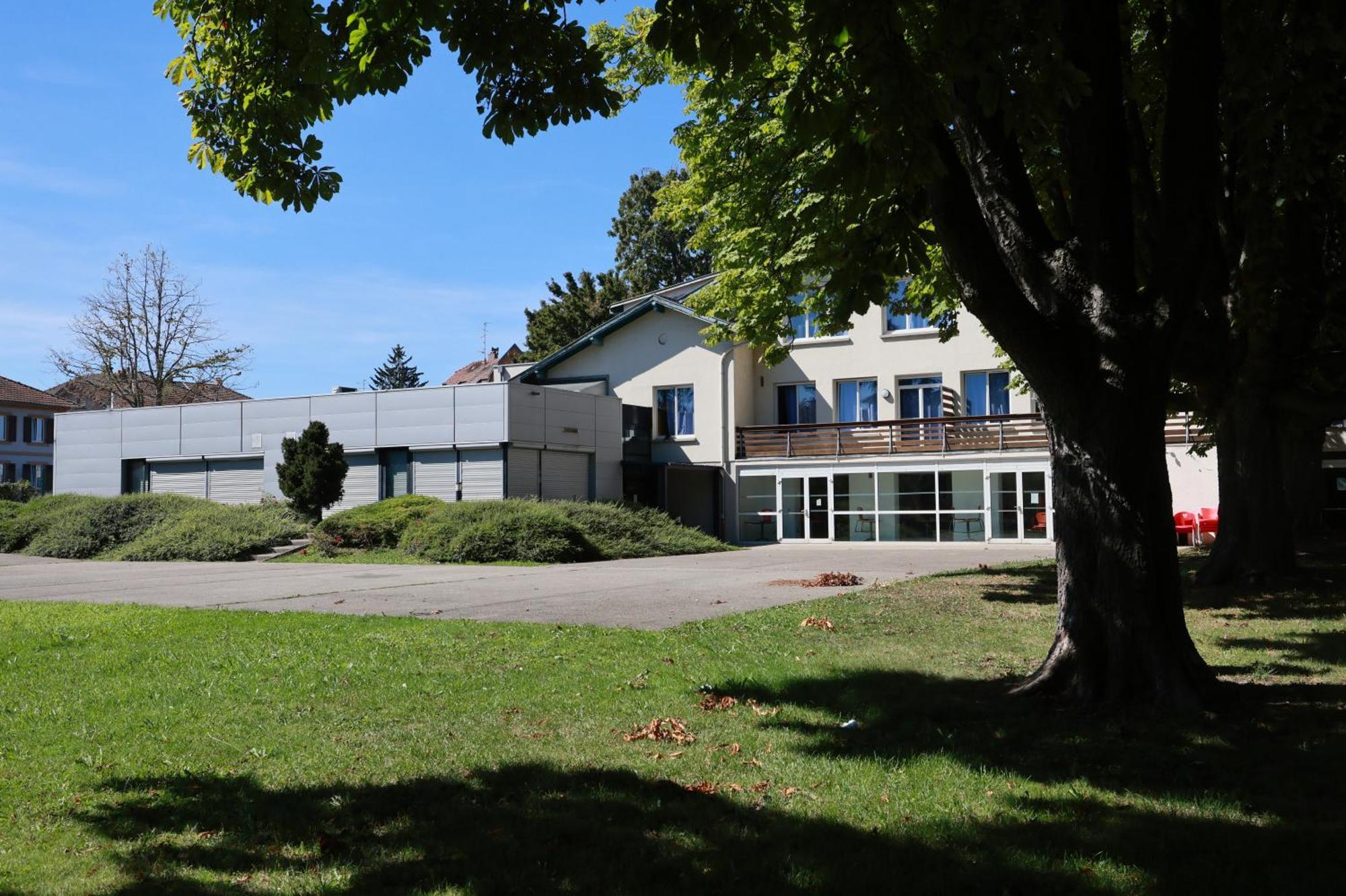 Auberge De Jeunesse De Мюлуз Екстер'єр фото